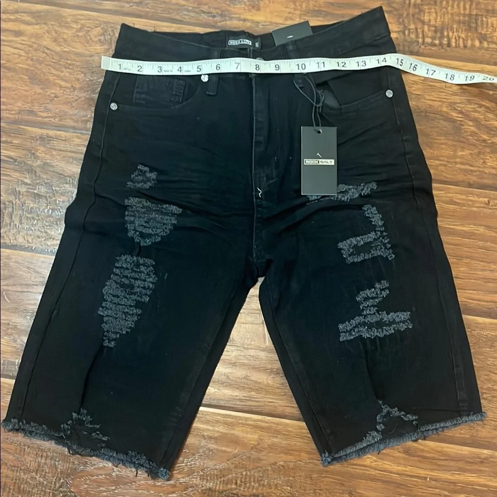 Rock Salt women’s Jean shorts black size 12 - Picture 1 of 4